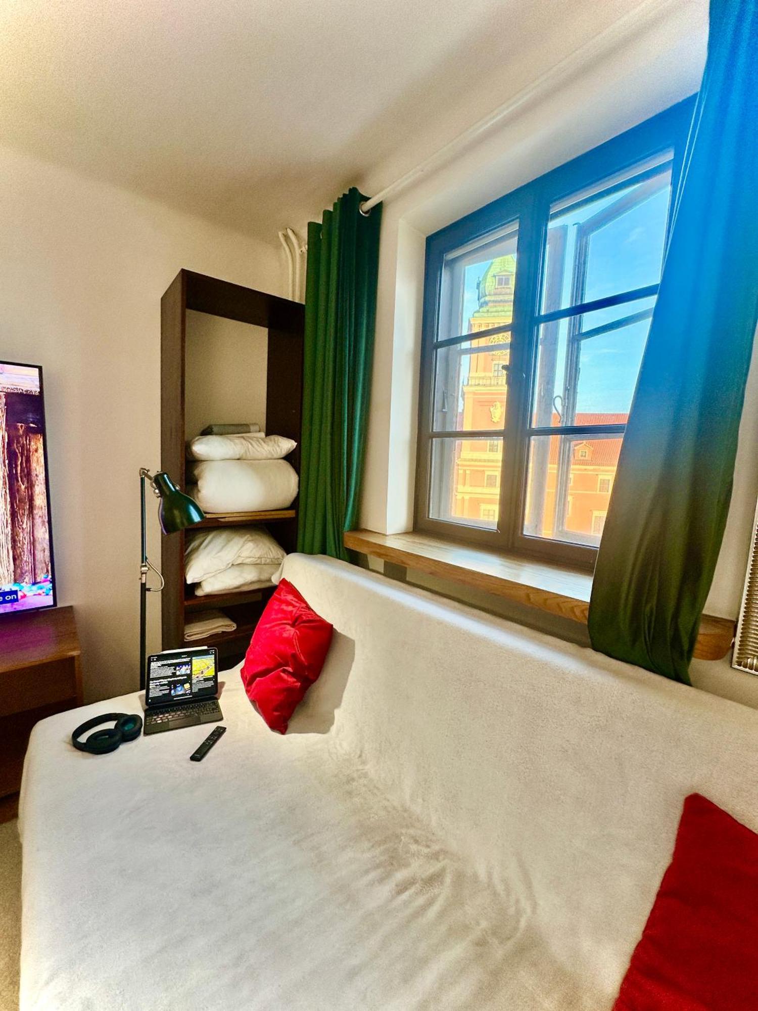 Old Town Best View Wifi 300 Mb/S Huge Screen Netflix Appletv Amazontv وارسو المظهر الخارجي الصورة