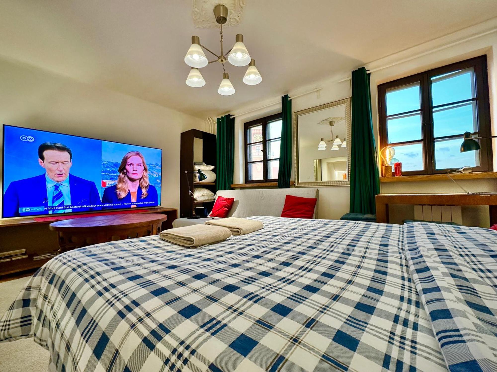 Old Town Best View Wifi 300 Mb/S Huge Screen Netflix Appletv Amazontv وارسو المظهر الخارجي الصورة
